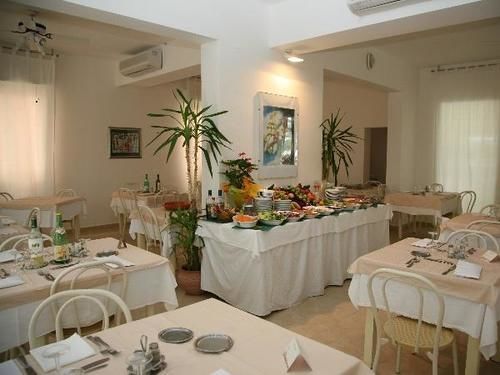 Hotel Toscana Маротта Экстерьер фото