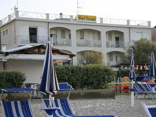 Hotel Toscana Маротта Экстерьер фото